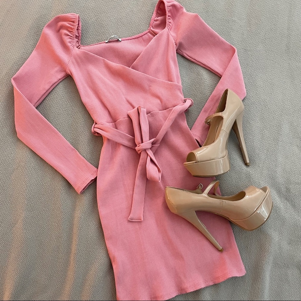 Fashion Nova Puff Sleeve Midi Dress